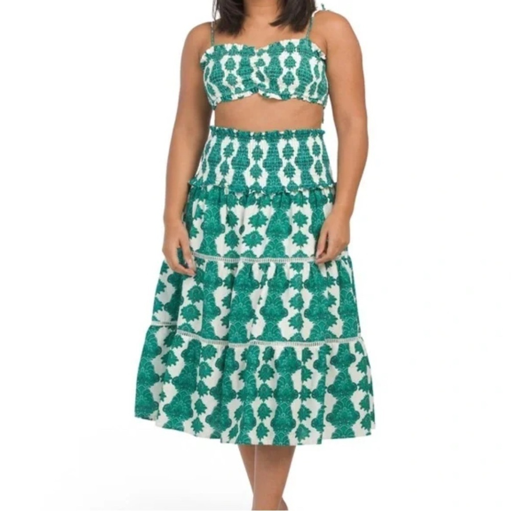 House of Harlow 1960 Green and White A-Line Midi Skirt Resort Wear